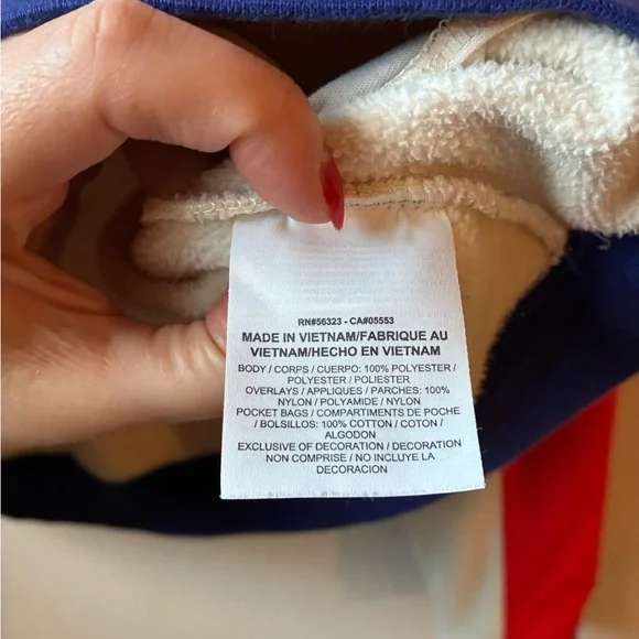 EUC Nike Womens Sportswear Half-Zip Top in Red/Cream/Purple (Size:L) - Picture 9 of 10